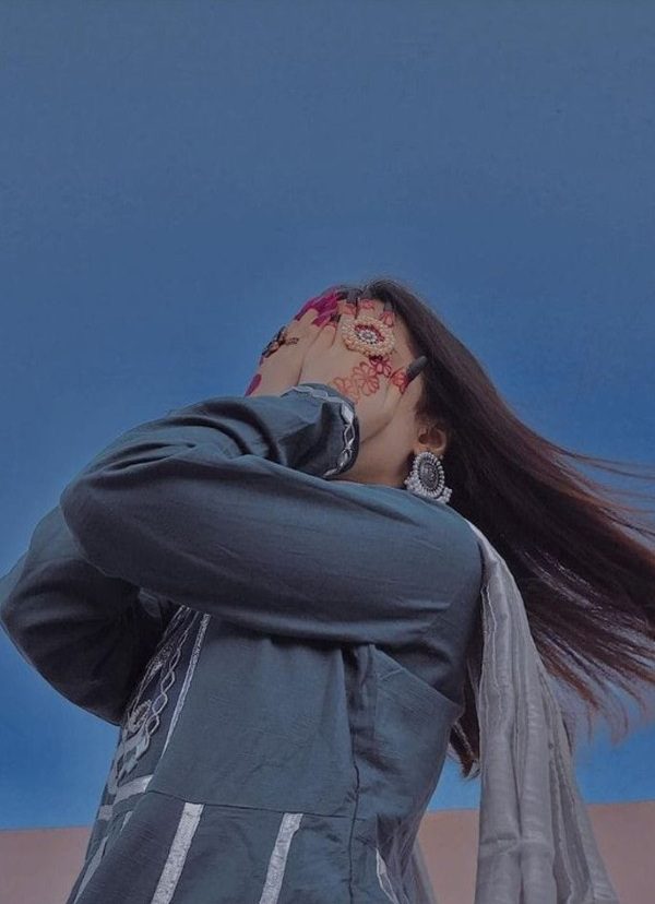 alone sad girl dp 1