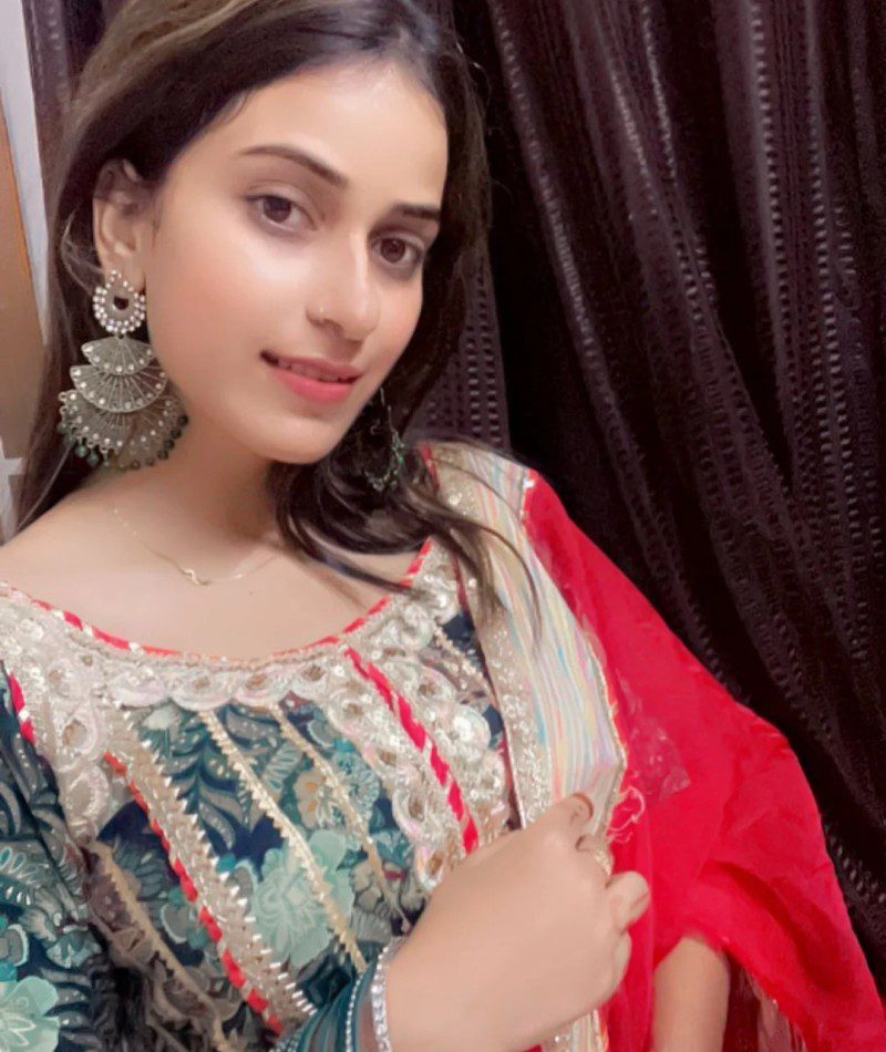 beautiful girls dp 10