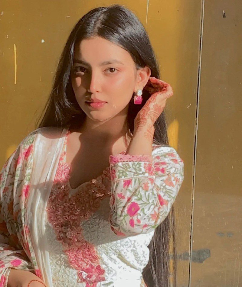 beautiful girls dp 6