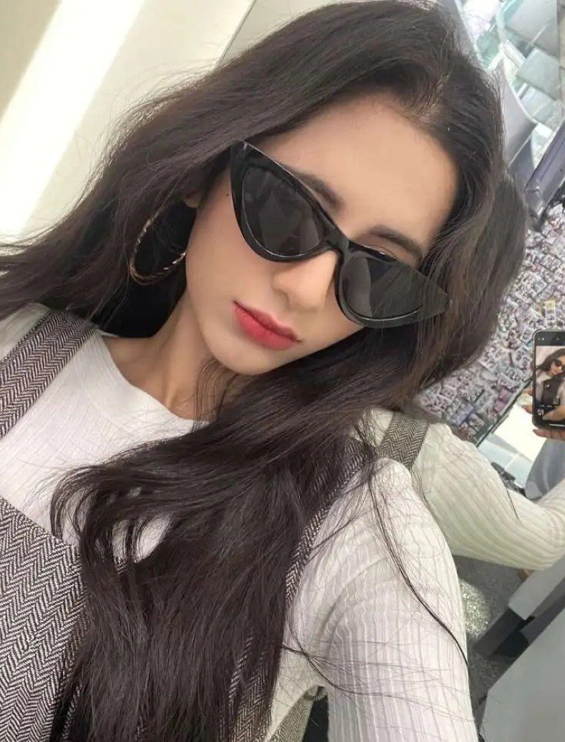 best attitude dp for girls 12