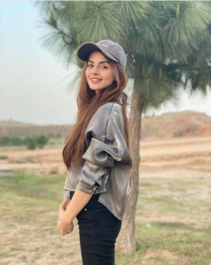 best attitude dp for girls 3