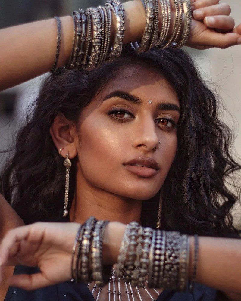 bindas girl dp 14