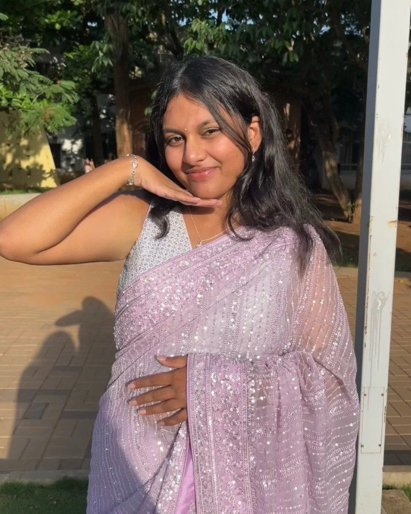 bindas girl dp 18
