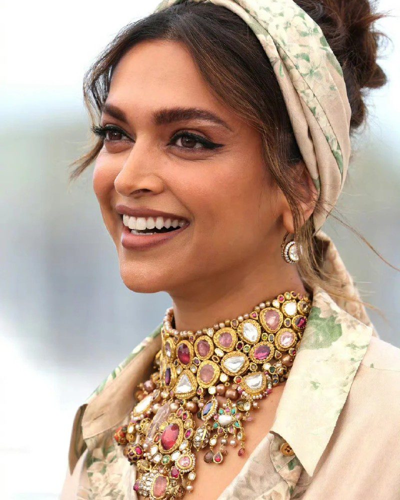 bindas girl dp 28