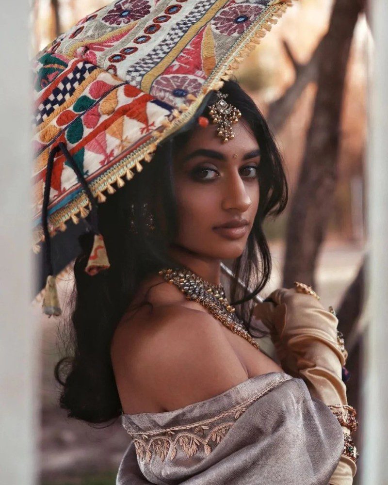 bindas girl dp 37
