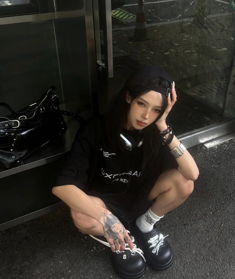 cool girl pic 32