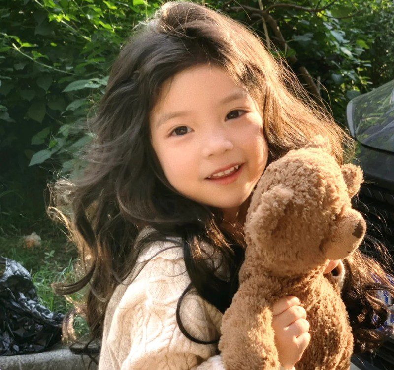 cute girl with teddy bear profile pic 14