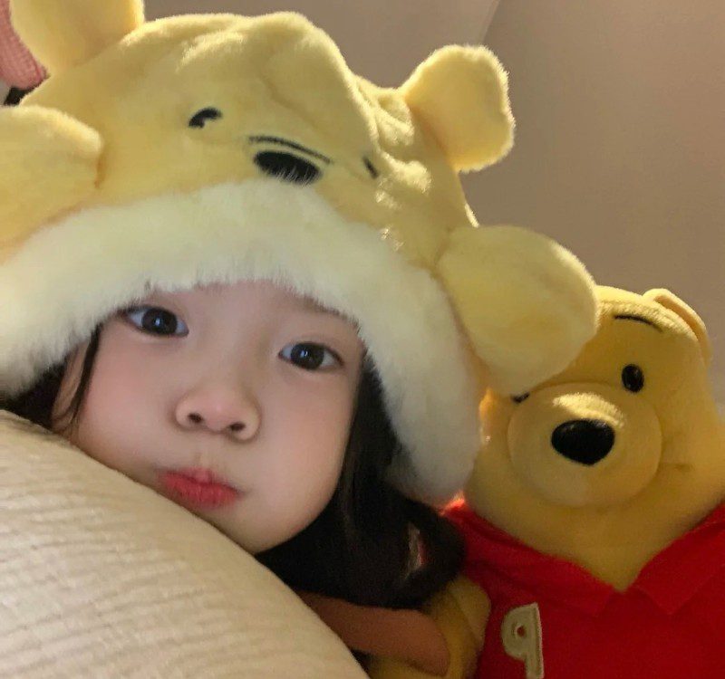 cute girl with teddy bear profile pic 24