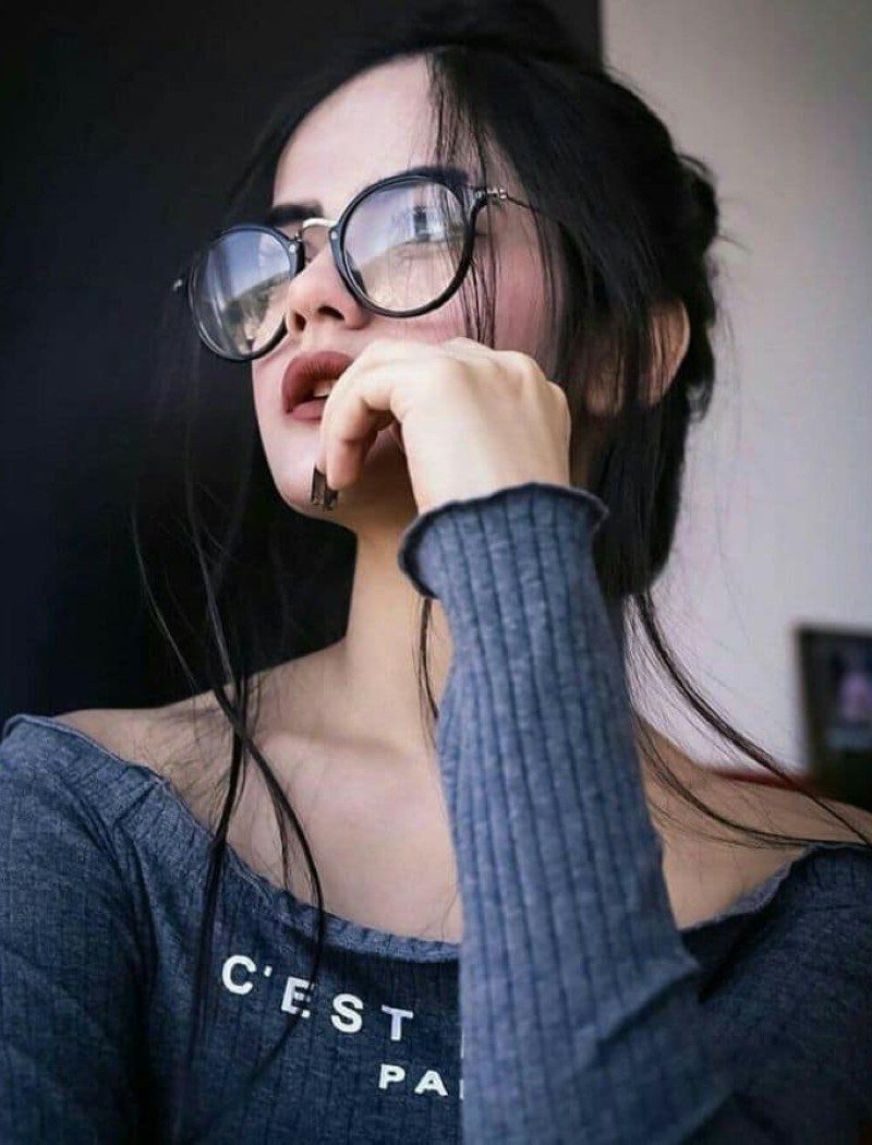 dp for whatsapp for girl attitude