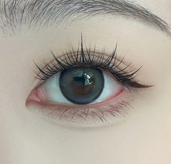 girl eyes pic dp 13