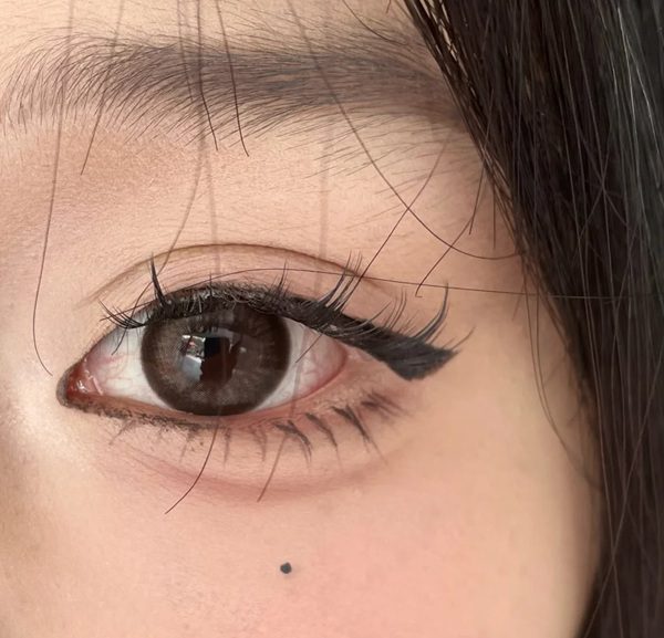girl eyes pic dp 20