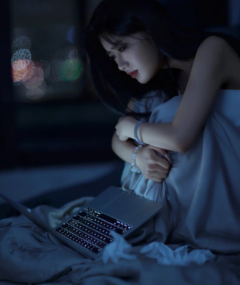sad pic for girl 23