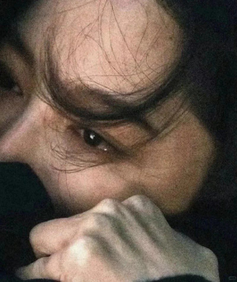 sad pic for girl 9