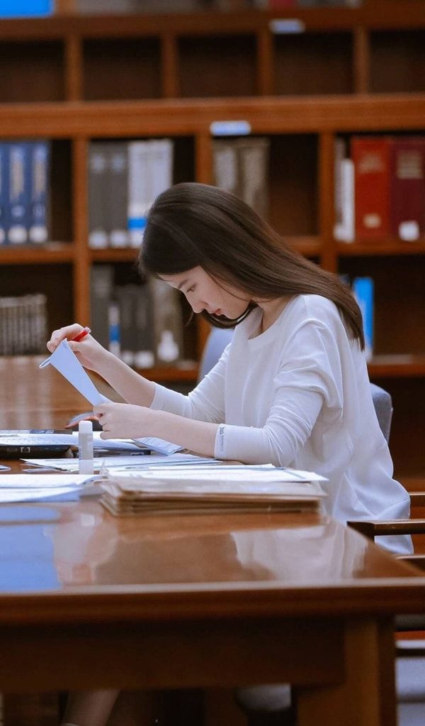 study girl dp 3